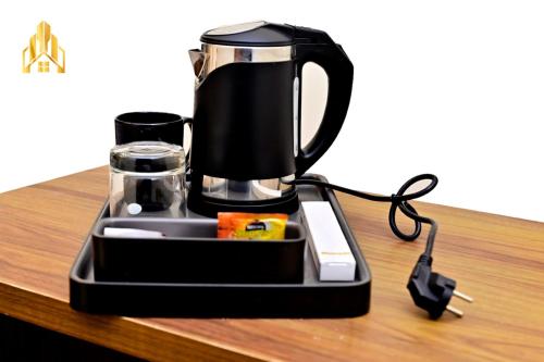 hotel noble nook 100 ft road indiranagar