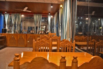 Hotel Us Tower,,2 star