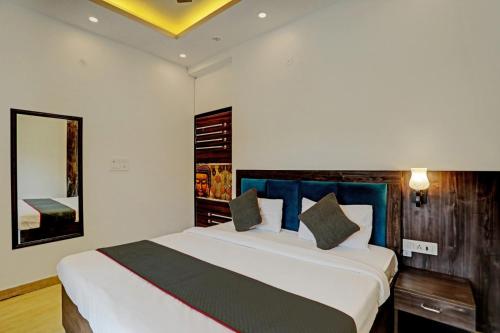 hotel aerotech near delhi airport