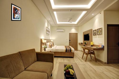 hotel aerotech near delhi airport