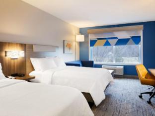 holiday inn express and suites chicago west oak park by ihg