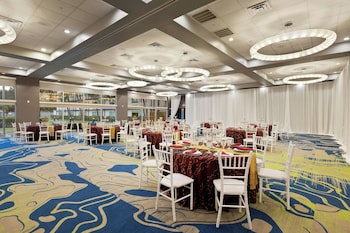verta hotel mcallen airport