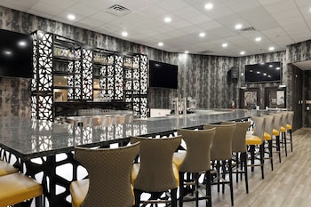 verta hotel mcallen airport