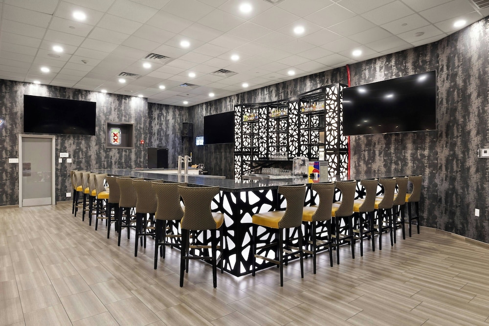 verta hotel mcallen airport
