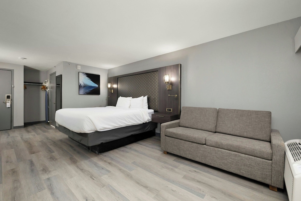 verta hotel mcallen airport