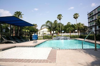 verta hotel mcallen airport