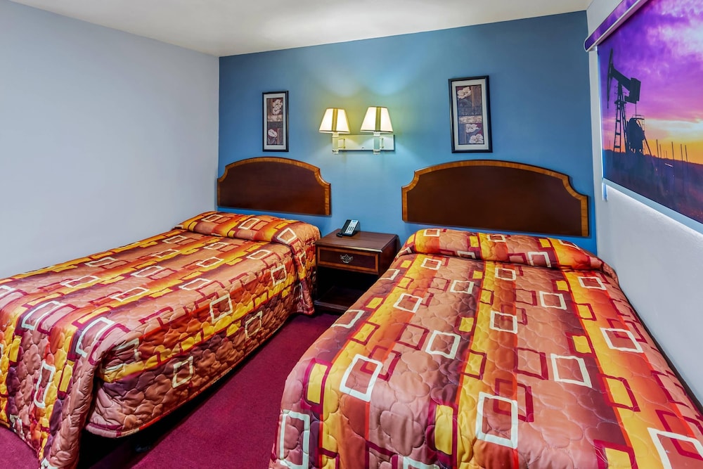deluxe inn