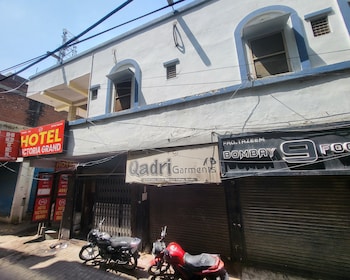 Hotel Victoria Grand,,2 star