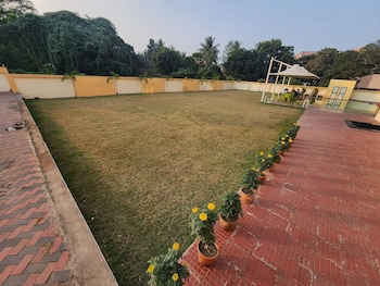 hotel dreams inn kharagpur