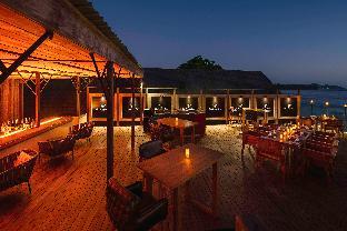 avani barbarons seychelles