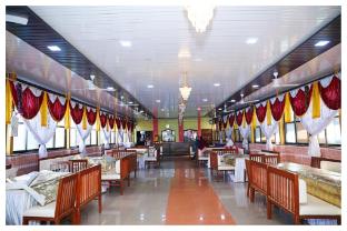 ghansar lodge maharastra ac room