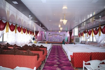 Ghansar Lodge Maharastra Ac Room,,2 star