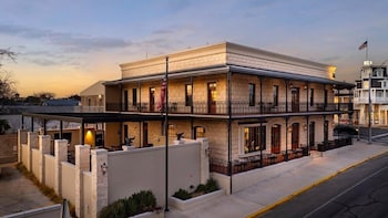 emigrant boutique hotel