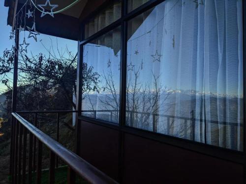 navira hills cottages kanatal