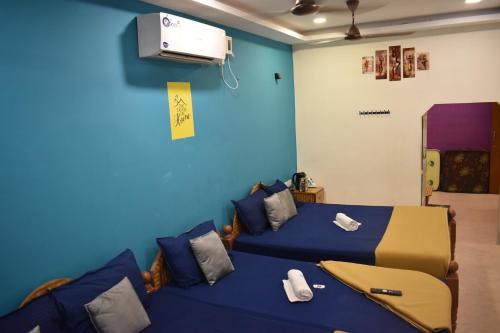 aishwaryam home stay