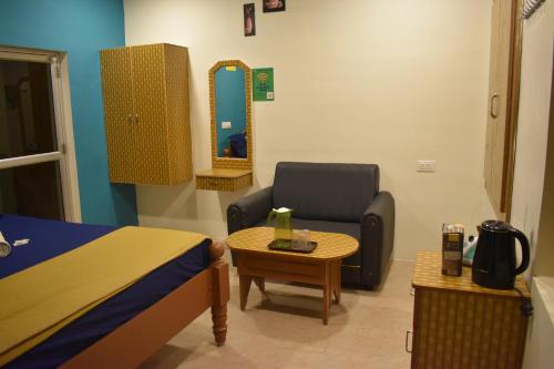aishwaryam home stay