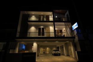 ozone hill resorts