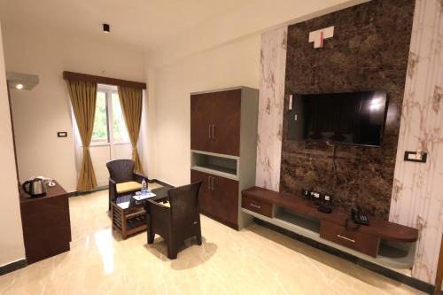 ozone hill resorts