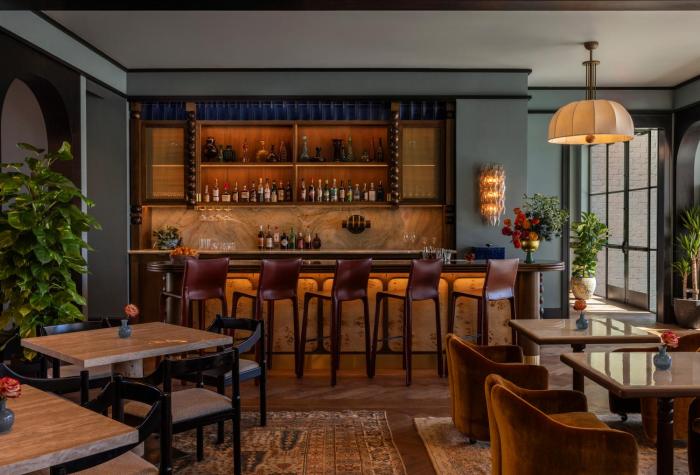 hotel daphne