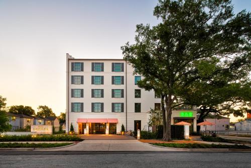 hotel daphne