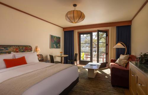 hotel daphne