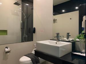 savana hotel and convention malang