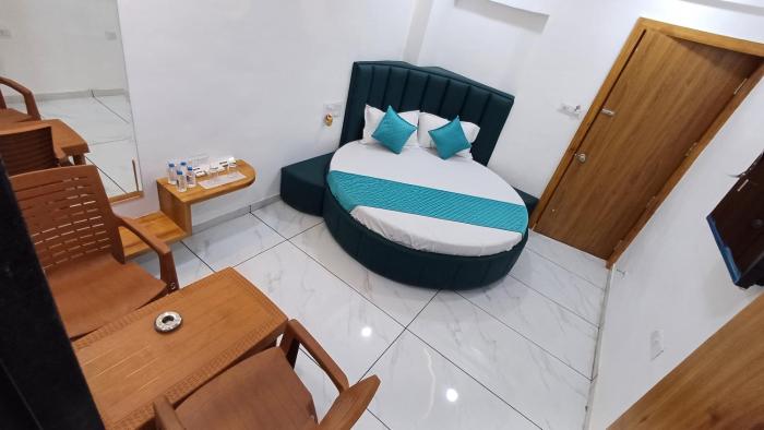 hotel the grand jashi residency