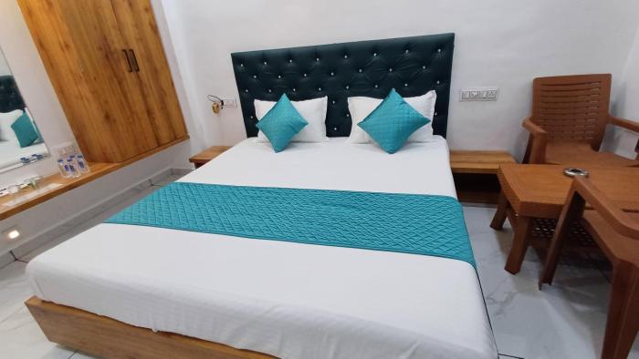 hotel the grand jashi residency