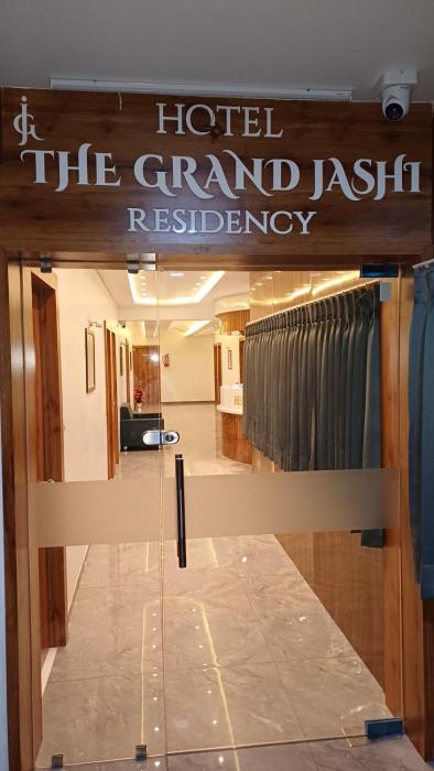 hotel the grand jashi residency