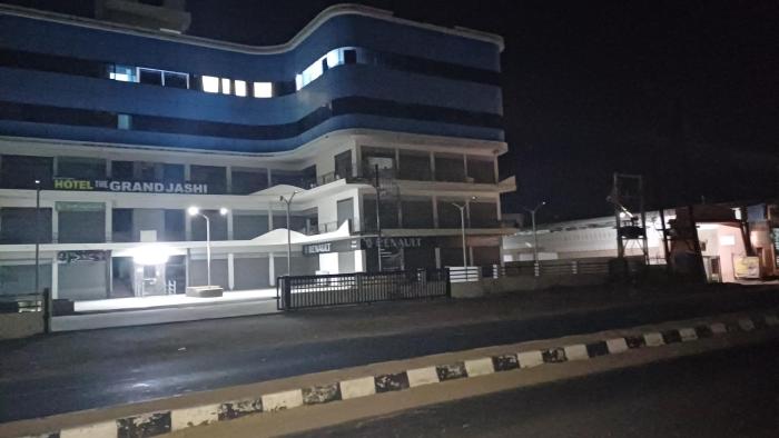 hotel the grand jashi residency