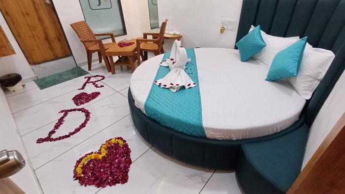 hotel the grand jashi residency
