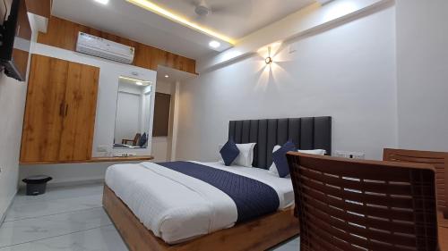 hotel the grand jashi residency