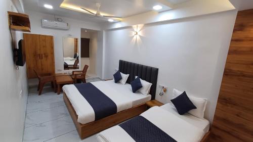 hotel the grand jashi residency