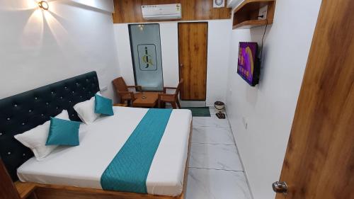 hotel the grand jashi residency