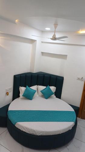 hotel the grand jashi residency