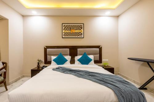 flxho tribe bespoke hotel arjun marg