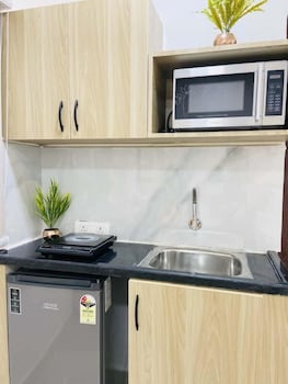 The Royal Heritage,,3 star