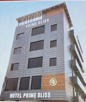 Hotel Prime Bliss,,2 star