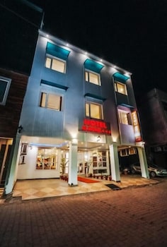 hotel almond