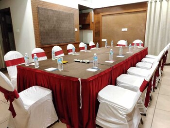 hotel thanmayi inter national