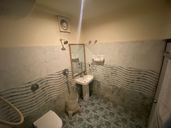 hotel manisha international gaya