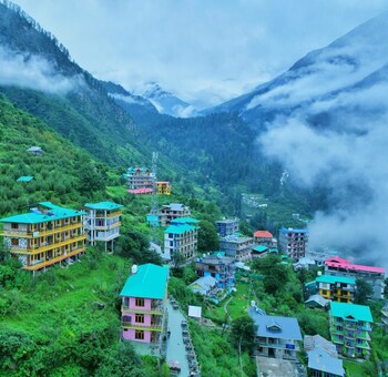 pahadi bliss hotel hostel tosh