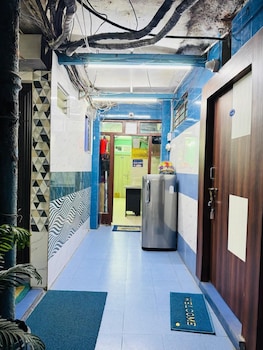 Rr Guest House,,2 star