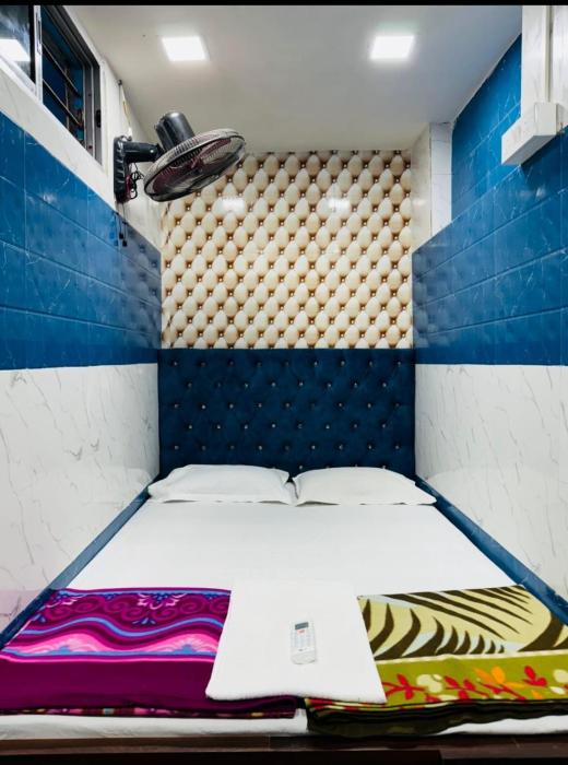 rr guest house