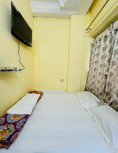 rr guest house