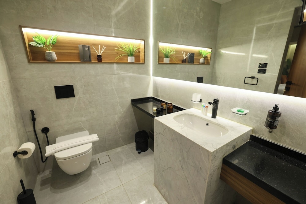 royal regency hotel