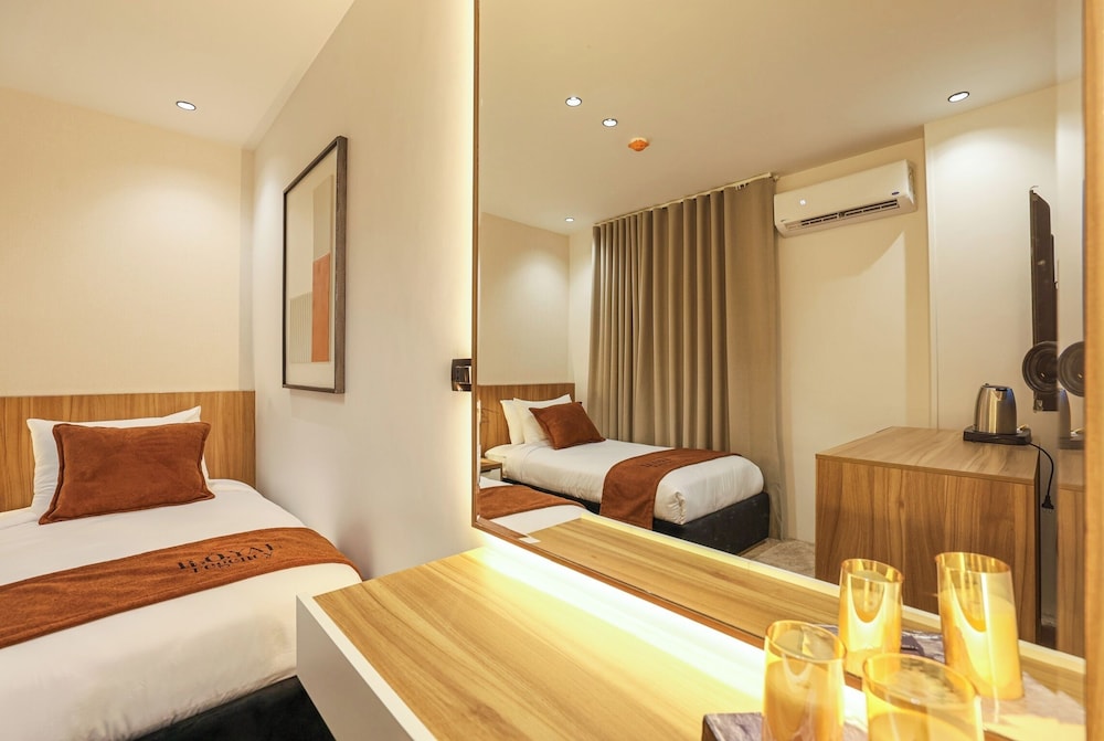 royal regency hotel