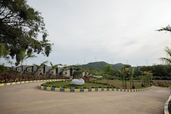 tuskers hill banquets by poppys