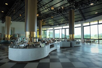 Tuskers Hill Banquets By Poppys,,3 star