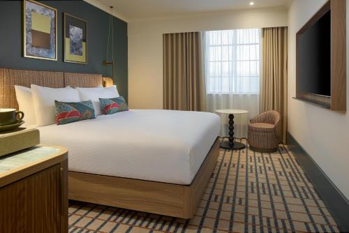 the derby london city curio collection by hilton